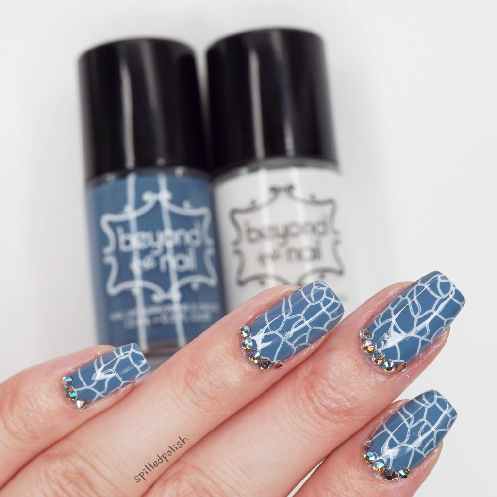 Cracked Blue Nails